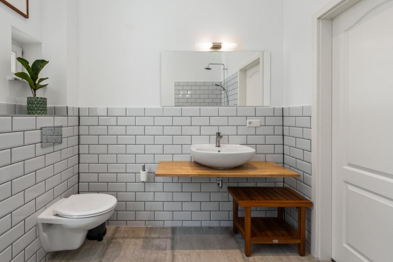 The Tieckstr Loft For Up To 7 People With 2 Bathrooms Berlin Exterior foto